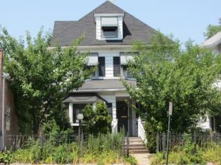 1904 Asbury Ave, Evanston IL  60202-1136 exterior