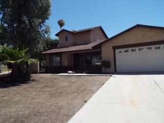 41105 Felton Ct, Hemet, CA 92544-7487