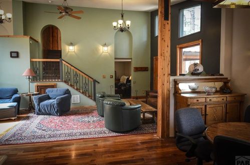 8970 Pine Dr, Beulah, CO 81023-9705