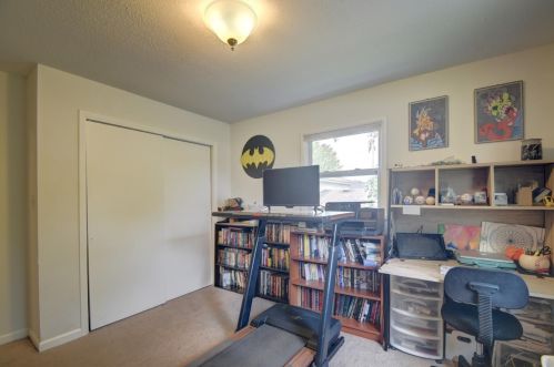 3219 Rustic Ln, Crown Point IN  46307-8913 exterior