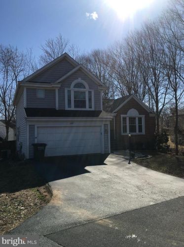 3469 Lacrosse Ct, Woodbridge, VA 22193-1050