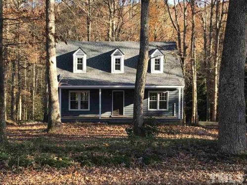 1019 Lakeside Farm Rd, Zebulon, NC 27597-9316