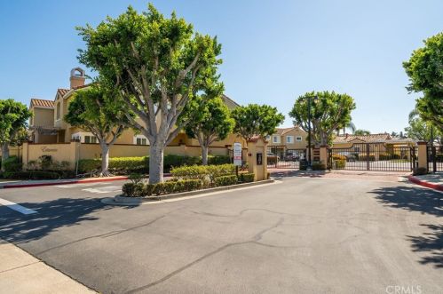 2444 Paseo Circulo, Tustin, CA 92782-9013