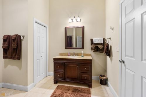 2014 Fontainbleau Dr, Conyers GA  30094-4811 exterior
