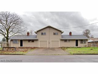 2081 L St, Springfield OR  97477-4371 exterior