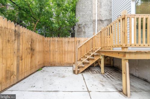 1838 4 St, Philadelphia PA 19122-2202 exterior