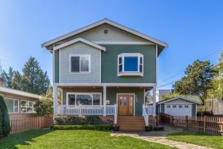 6525 20th Ave, Seattle, WA 98117-5705