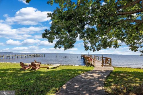 4722 Girton Ave, Shady Side MD 20764-9602 exterior