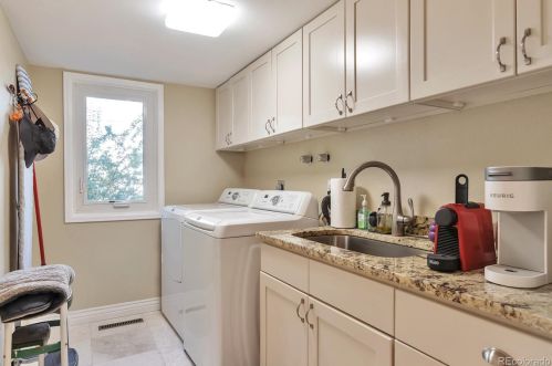 6937 Poplar Way, Englewood CO 80112-2530 exterior