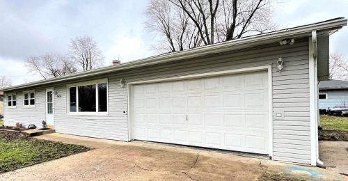 5035 Roosevelt Pl, Gary IN  46408-4253 exterior