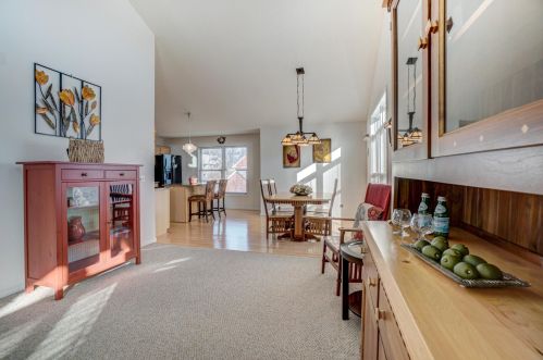 792 Cedar St, Saint Paul MN  55103-2103 exterior