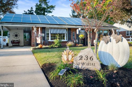 236 Memorial Ave, Tavistock, NJ 08033-2956