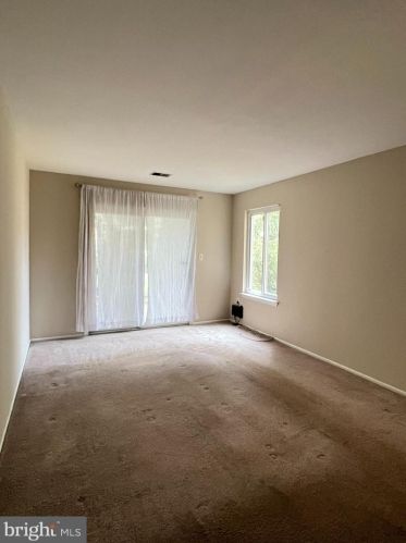 493 Silvia St, Trenton NJ  08628-3237 exterior