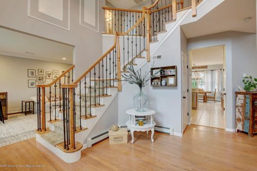 11 Palamino Dr, Jackson Twp, NJ 08527-1383