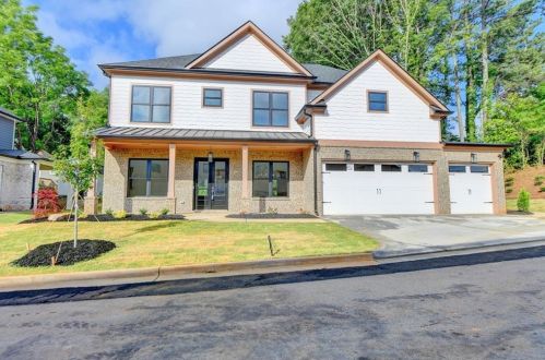 235 Kennesaw St, Buford, GA 30518-3025
