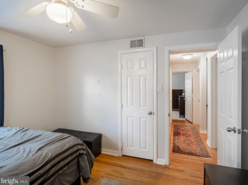 8408 Chippewa Rd, Philadelphia PA 19128-1206 exterior