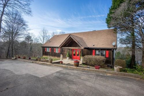 1243 Lakestone Ct, Gainesville, GA 30501-7579