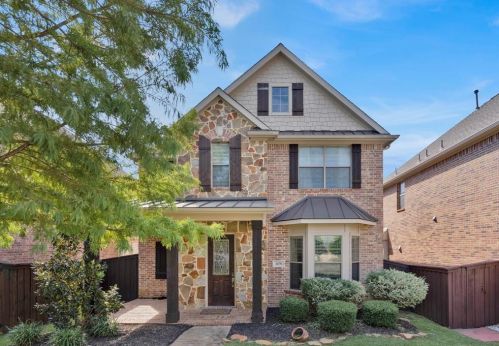 1478 Cambridge Dr, Lewisville, TX 75077-2518