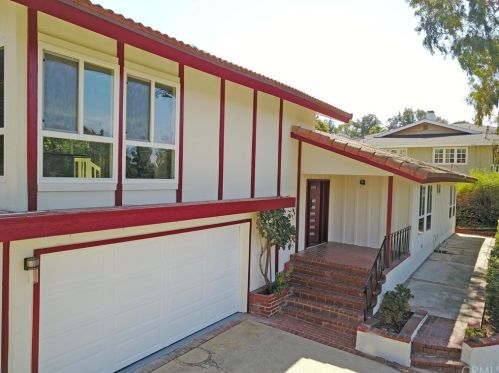 12 Hitching Post Dr, Palos Verdes Estates, CA 90274-5169