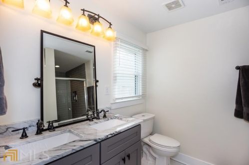 1727 Hardin Ave, Atlanta GA  30337-2059 exterior