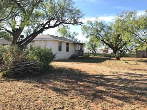 2025 24th St, Radium, TX 79501