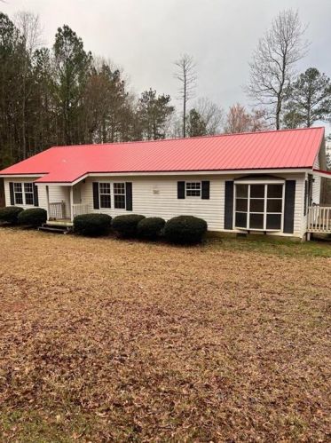 853 Covered Bridge Rd, Porterdale, GA 30016-5029