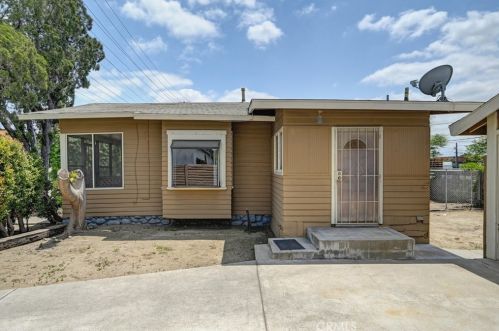 163 Campus Ave, Upland CA  91786-6830 exterior