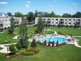 2044 Oakdale Ave, Saint Paul MN  55118-4616 exterior