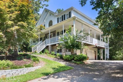 213 Eagle Ridge Ln, Holly Springs, GA 30114-6820