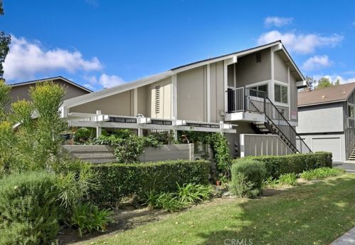 1725 Rainwood Cir, Anaheim CA  92807-1322 exterior