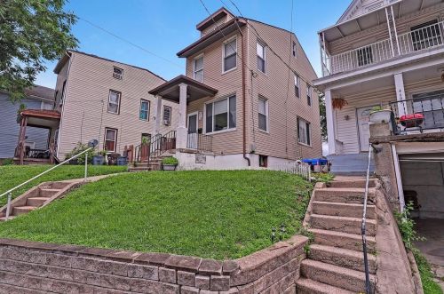 4610 Carter Ave, Cincinnati OH  45212-2506 exterior