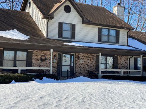 1192 Danforth Dr, Batavia, IL 60510-3067