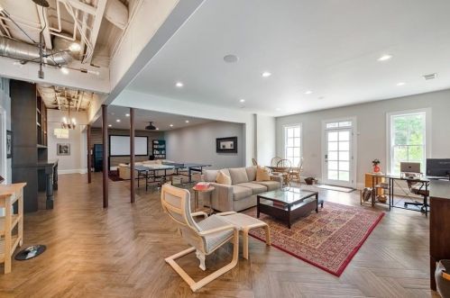 4737 Dudley Ln, Atlanta GA  30327-3306 exterior