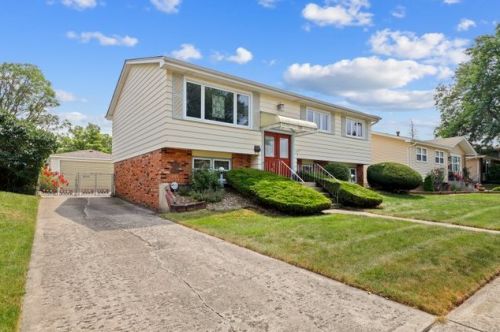 16337 65th Ave, Tinley Park, IL 60477-1805