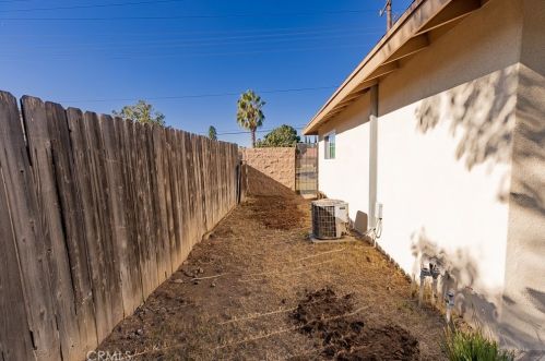 8476 Colorado Ave, Riverside CA  92504-2303 exterior