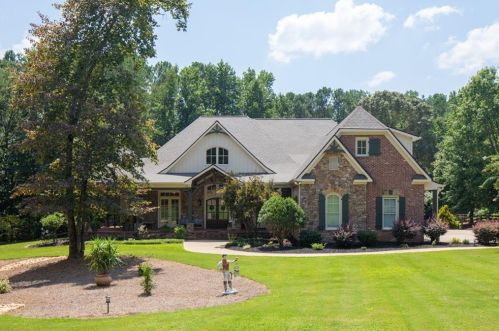 413 Billings Farm Dr, Holly Springs, GA 30115-8361