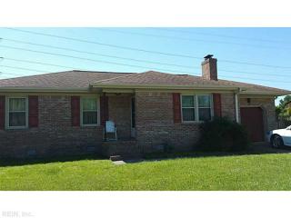909 Balford Ln, Chesapeake, VA 23320-6137