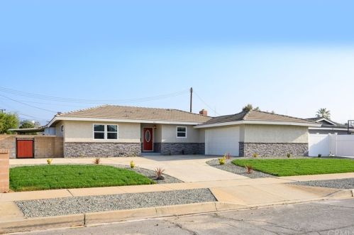 317 New Haven Ln, Glendora, CA 91740-5652