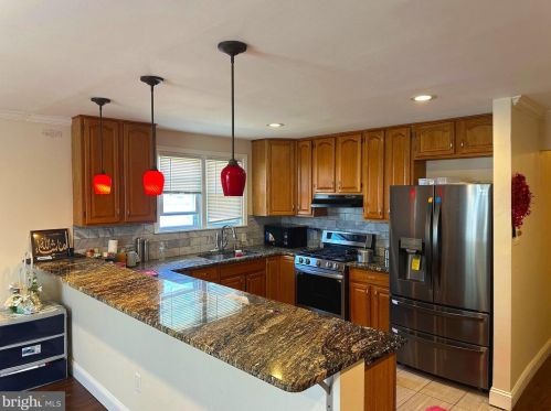 8603 Bustleton Ave, Philadelphia PA  19152-1205 exterior