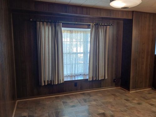 1220 San Felipe St, Angleton TX 77515-5405 exterior