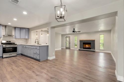 5200 Buchanan St, Fort Worth TX  76114-1205 exterior