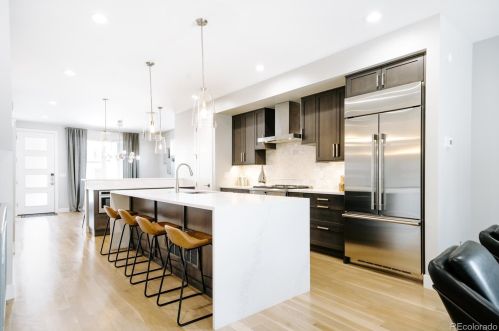 750 Clarkson St, Denver CO  80218-3204 exterior