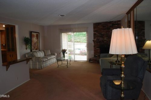 5042 Carolyn Way, Glendale CA  91214-1005 exterior