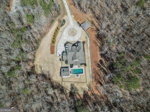 4240 Nopone Rd, Gainesville, GA 30506-3240