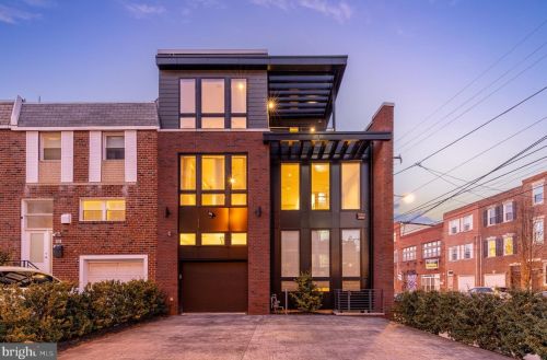 800 5th St, Philadelphia, PA 19123-2102