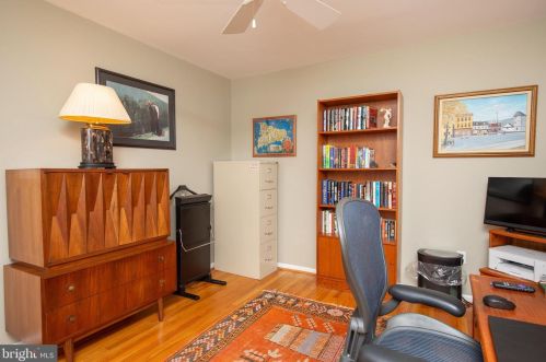 427 16 St, Philadelphia PA  19146-1657 exterior