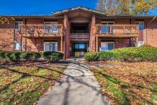 5301 Turtle Creek East Dr, Indianapolis IN  46227-1702 exterior