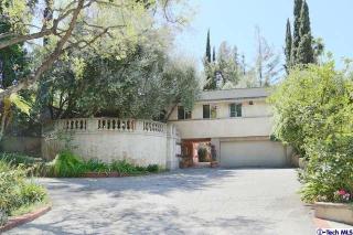 470 Madeline Dr, Pasadena, CA 91105-2838