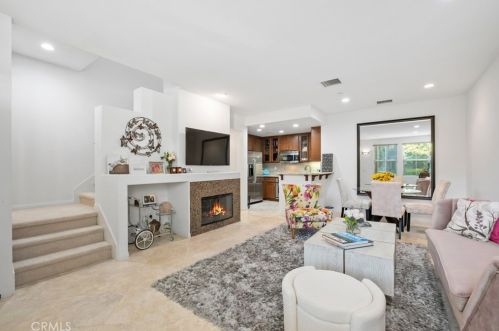 111 Coral Rose, Irvine CA  92603-0101 exterior