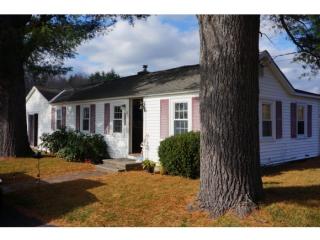 15 Sugar Hill Rd, Weare, NH 03281-6029